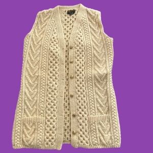 VINTAGE Cottagecore knit Gaeltarra Irish 100 virgin wool long vest